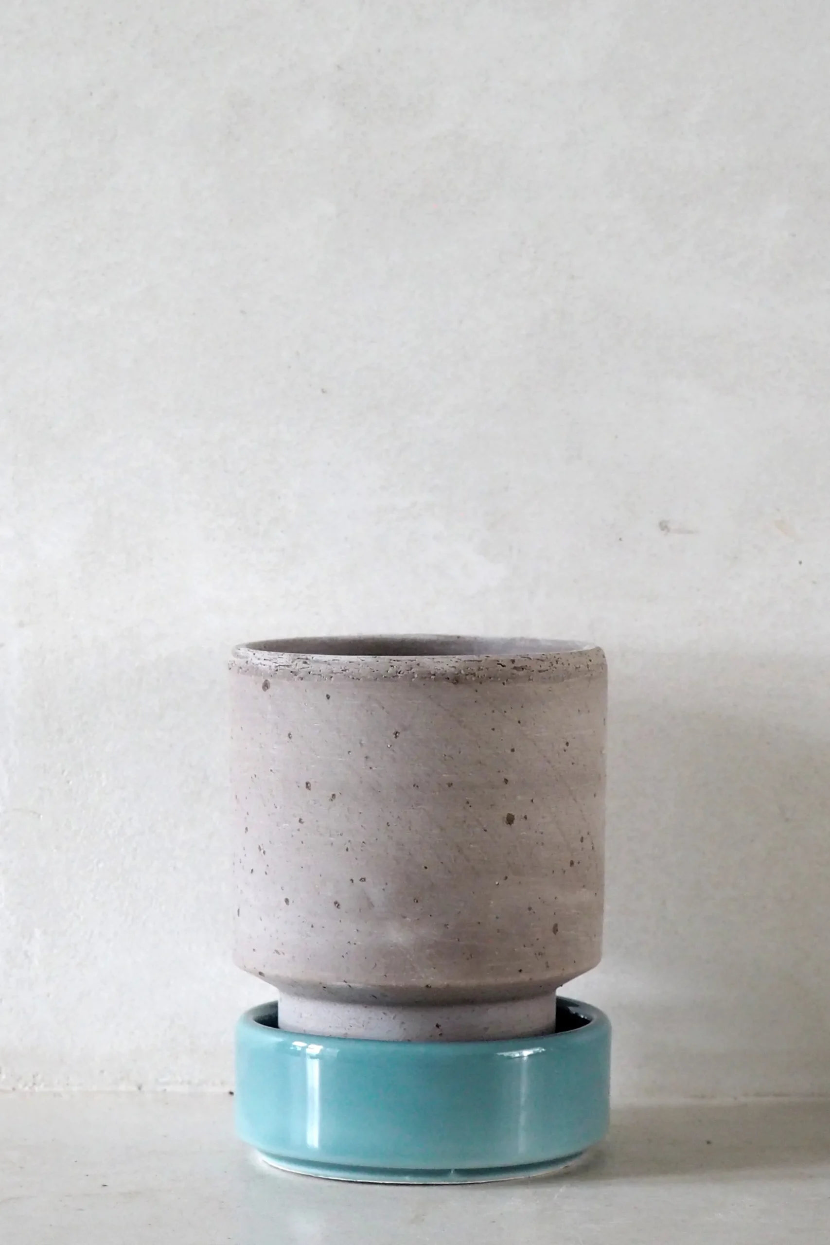 PLANT Hoff krukke, raw grey + Misty Blue underskål Outlet