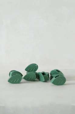 PLANT Leafy Clips Outlet